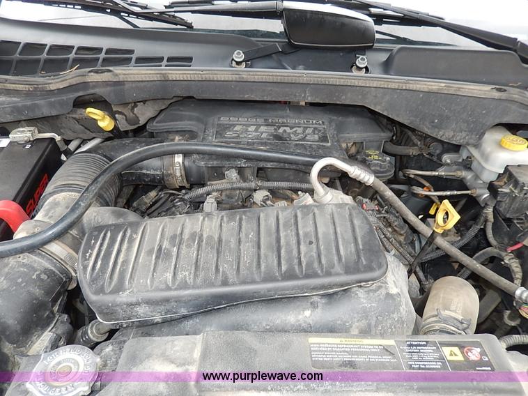 image for item I9265 2005 Dodge Durango SLT SUV