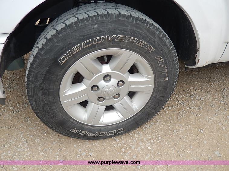 image for item I9265 2005 Dodge Durango SLT SUV