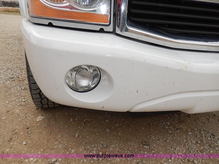 image for item I9265 2005 Dodge Durango SLT SUV