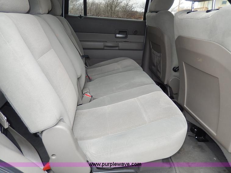 image for item I9265 2005 Dodge Durango SLT SUV