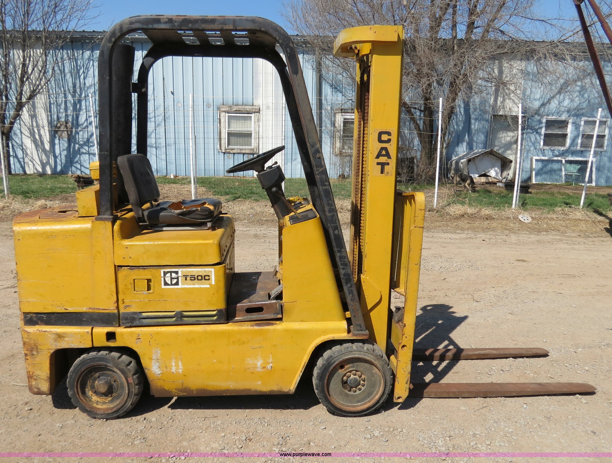 Caterpillar T50C forklift in Drumright, OK Item B4896 sold Purple Wave
