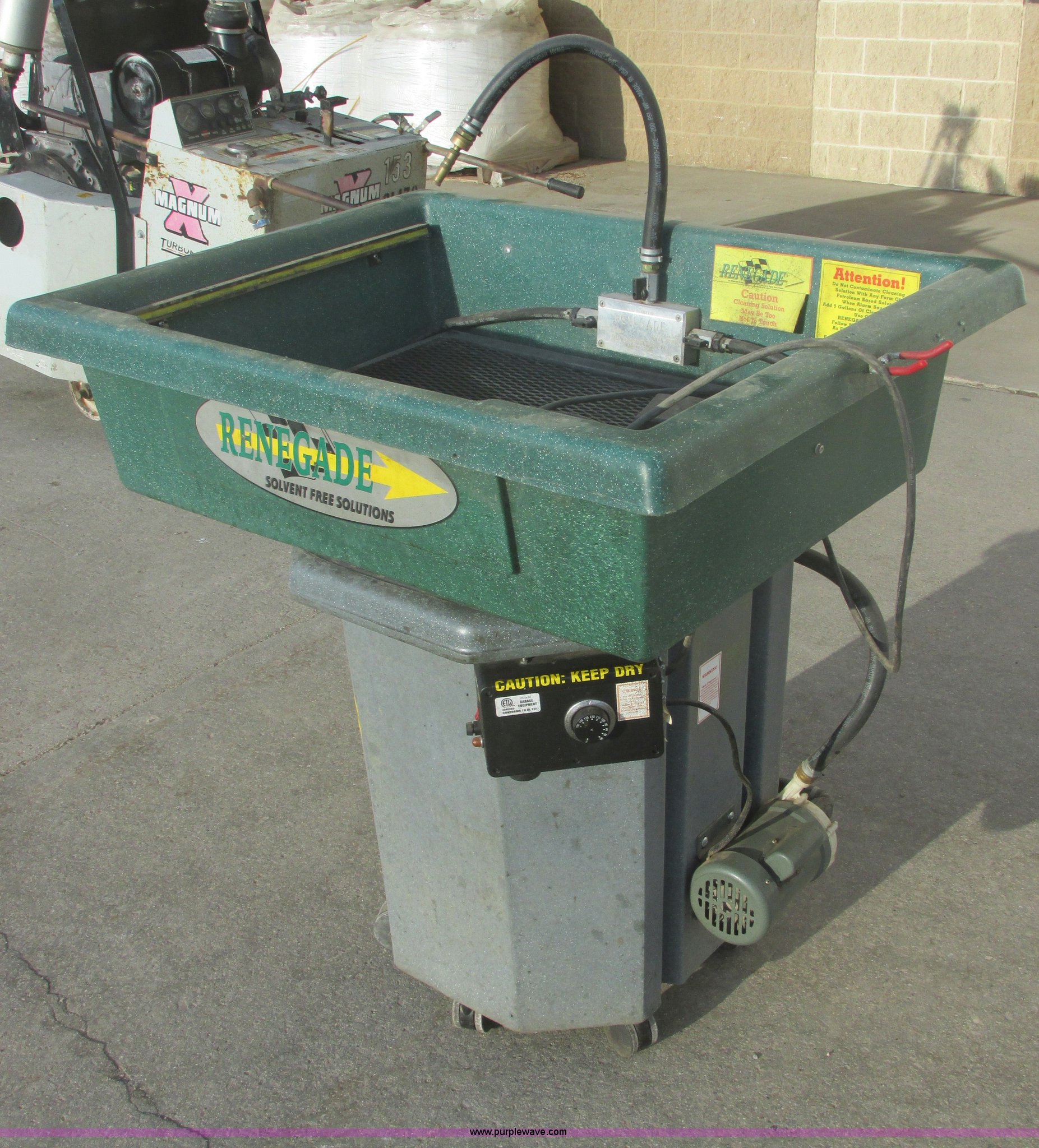 Renegade TMB4000 parts washer in Sioux Falls, SD Item E5431 sold