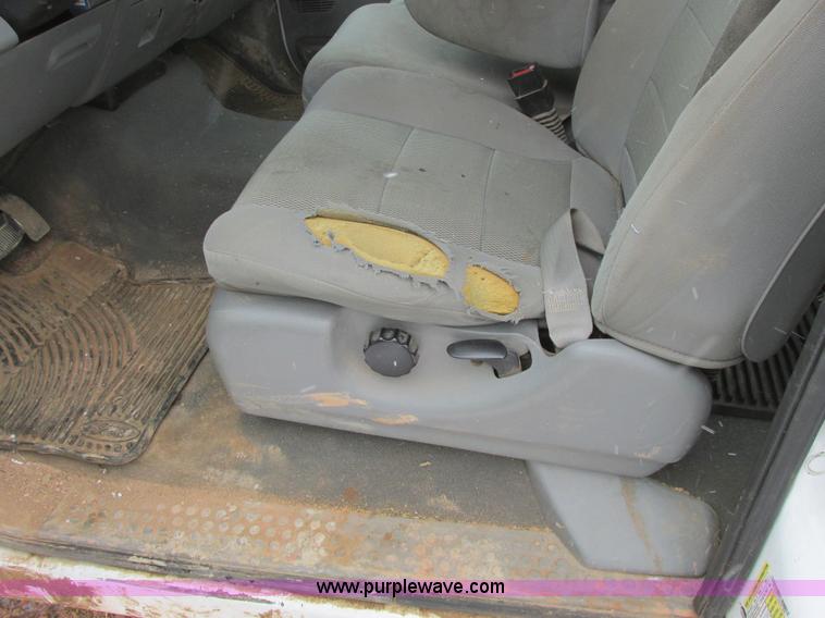 image for item A8655 2006 Ford F250 Super Duty XLT SuperCab pickup truck