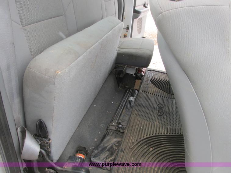 image for item A8655 2006 Ford F250 Super Duty XLT SuperCab pickup truck