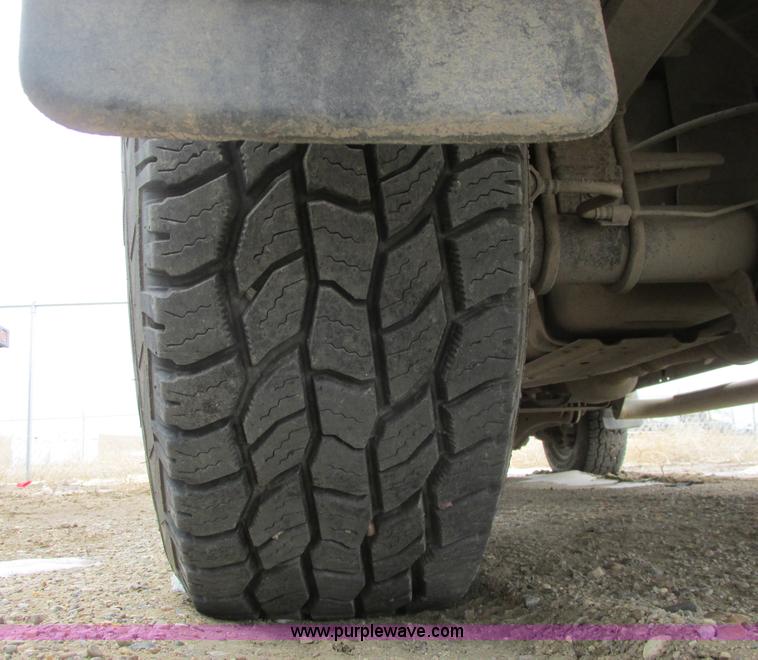 image for item A8657 2006 Ford F250 Super Duty XLT SuperCab pickup truck