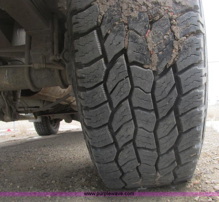 image for item A8657 2006 Ford F250 Super Duty XLT SuperCab pickup truck