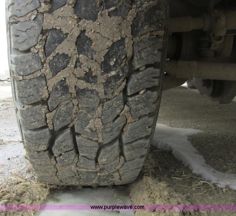 image for item A8657 2006 Ford F250 Super Duty XLT SuperCab pickup truck