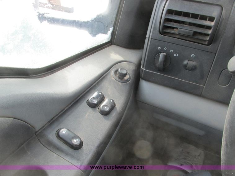 image for item A8657 2006 Ford F250 Super Duty XLT SuperCab pickup truck