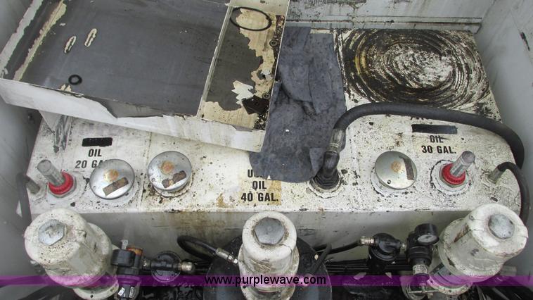 image for item G9136 2008 Ford F550 service truck