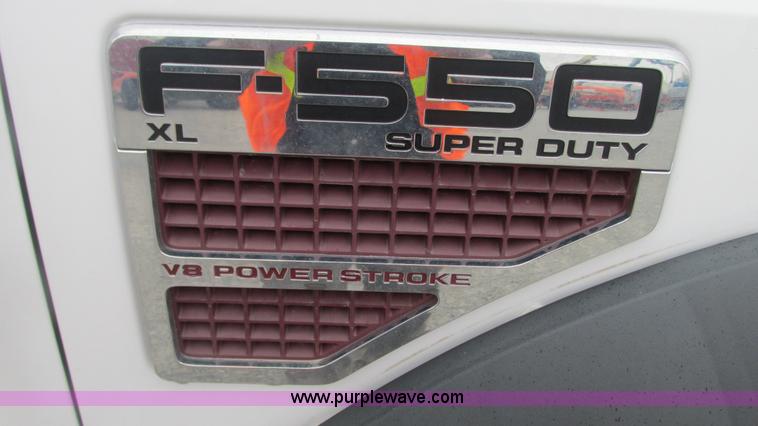 image for item G9136 2008 Ford F550 service truck