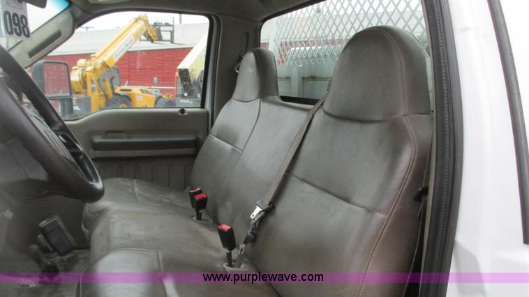 image for item G9136 2008 Ford F550 service truck