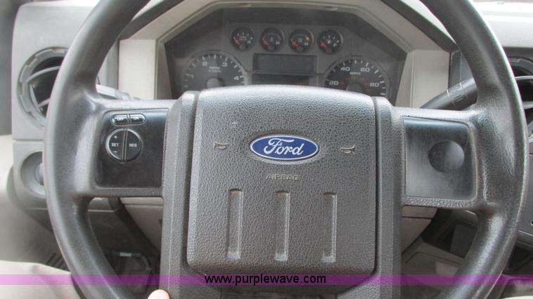 image for item G9136 2008 Ford F550 service truck