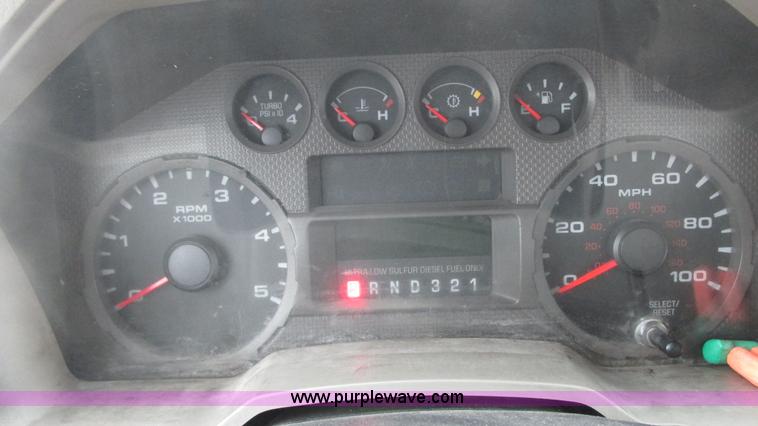image for item G9136 2008 Ford F550 service truck