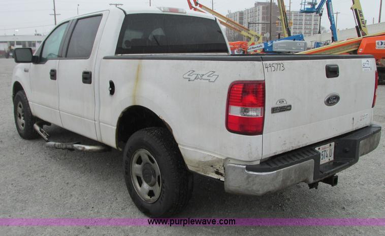 image for item G9138 2004 Ford F150 XLT SuperCrew pickup truck