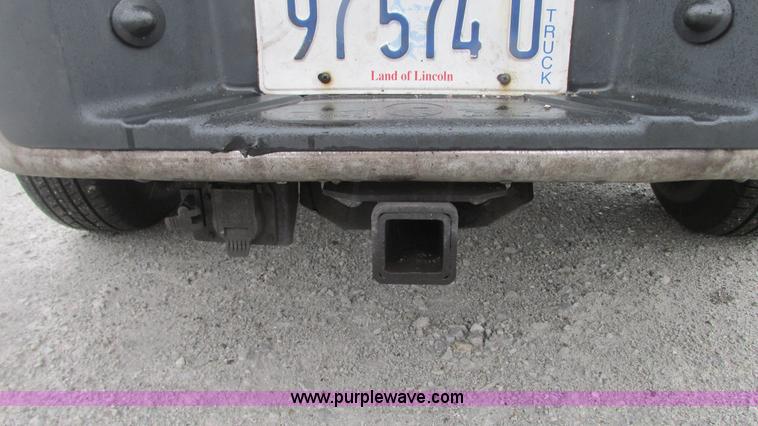 image for item G9138 2004 Ford F150 XLT SuperCrew pickup truck