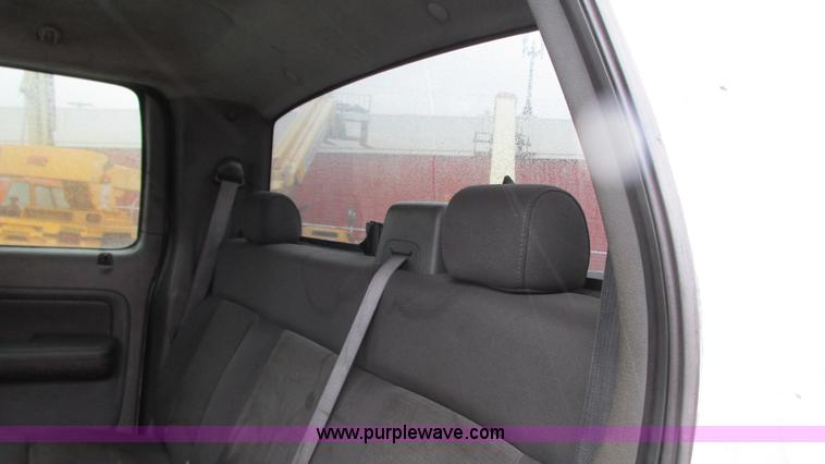 image for item G9138 2004 Ford F150 XLT SuperCrew pickup truck