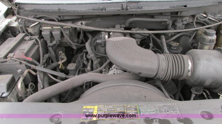 image for item G9138 2004 Ford F150 XLT SuperCrew pickup truck