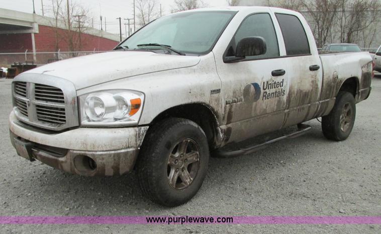 image for item G9139 2008 Dodge Ram 1500 Quad Cab pickup truck