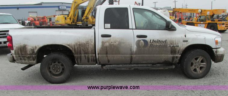 image for item G9139 2008 Dodge Ram 1500 Quad Cab pickup truck