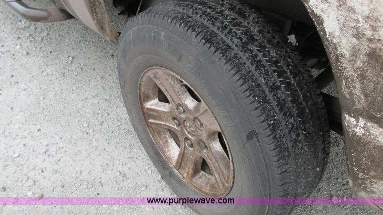 image for item G9139 2008 Dodge Ram 1500 Quad Cab pickup truck