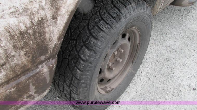 image for item G9139 2008 Dodge Ram 1500 Quad Cab pickup truck