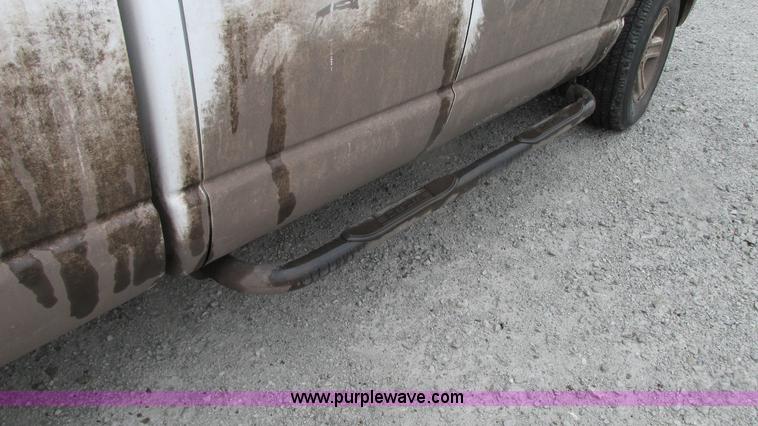 image for item G9139 2008 Dodge Ram 1500 Quad Cab pickup truck