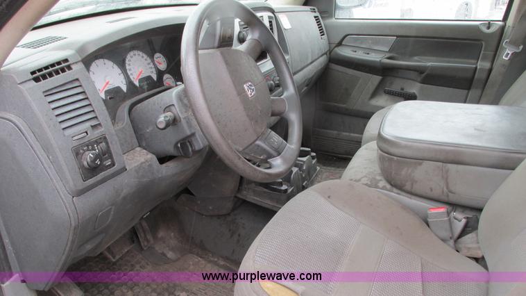 image for item G9139 2008 Dodge Ram 1500 Quad Cab pickup truck