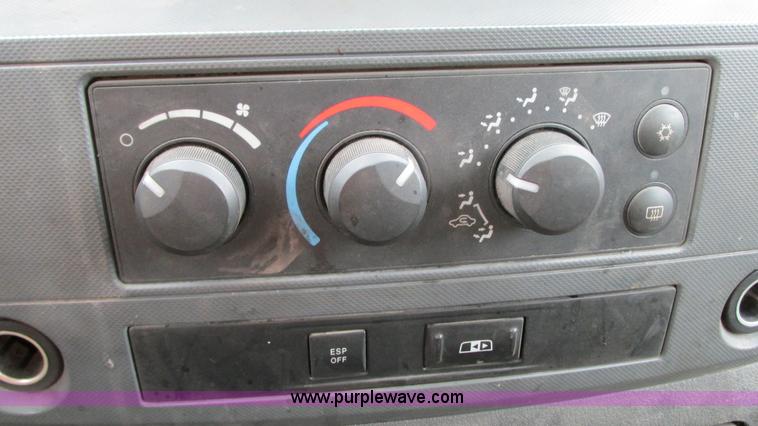 image for item G9139 2008 Dodge Ram 1500 Quad Cab pickup truck