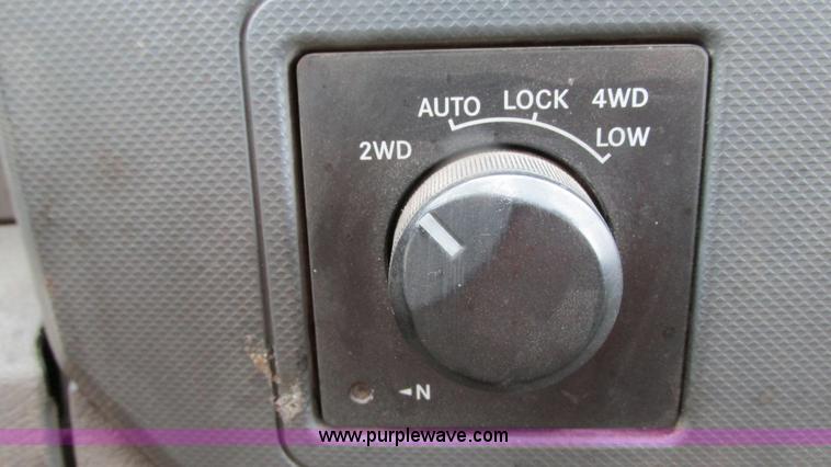 image for item G9139 2008 Dodge Ram 1500 Quad Cab pickup truck