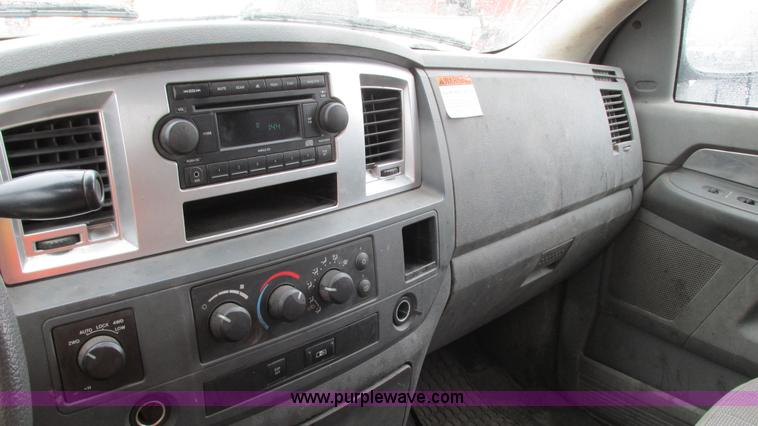 image for item G9139 2008 Dodge Ram 1500 Quad Cab pickup truck