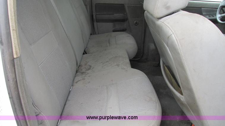 image for item G9139 2008 Dodge Ram 1500 Quad Cab pickup truck