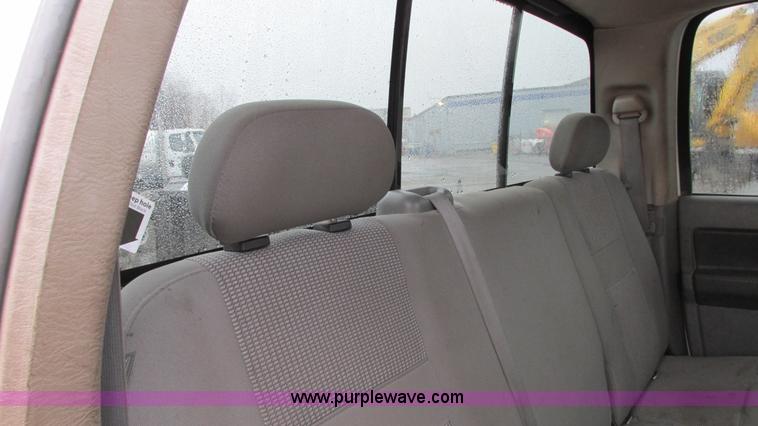 image for item G9139 2008 Dodge Ram 1500 Quad Cab pickup truck