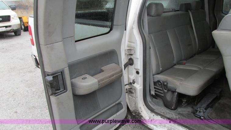image for item G9140 2007 Ford F150 XLT SuperCab pickup truck