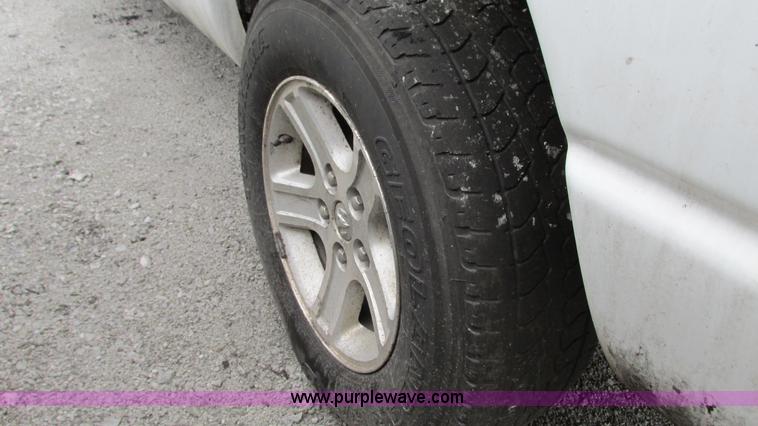 image for item G9144 2008 Dodge Ram 1500 Quad Cab pickup truck