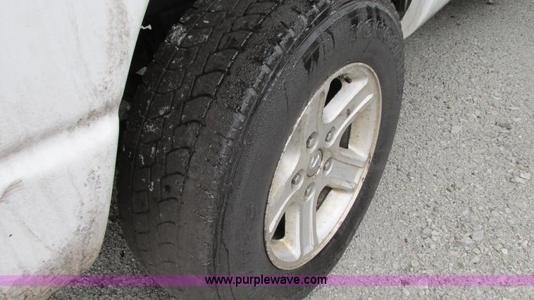 image for item G9144 2008 Dodge Ram 1500 Quad Cab pickup truck