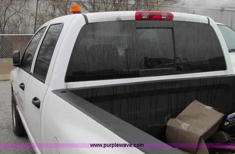 image for item G9144 2008 Dodge Ram 1500 Quad Cab pickup truck
