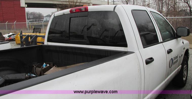 image for item G9144 2008 Dodge Ram 1500 Quad Cab pickup truck