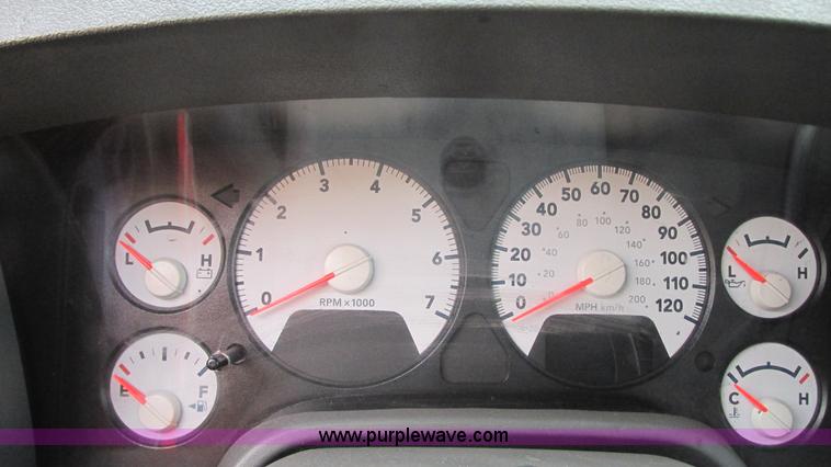 image for item G9144 2008 Dodge Ram 1500 Quad Cab pickup truck