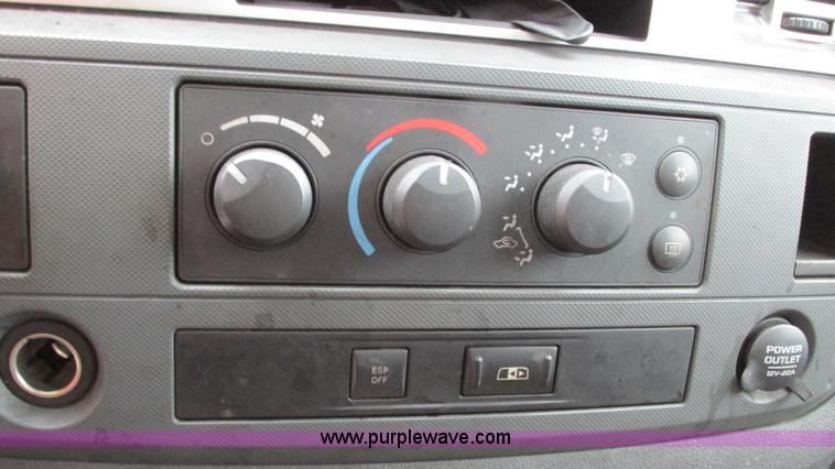 image for item G9144 2008 Dodge Ram 1500 Quad Cab pickup truck