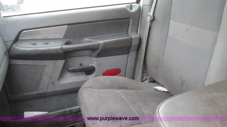 image for item G9144 2008 Dodge Ram 1500 Quad Cab pickup truck