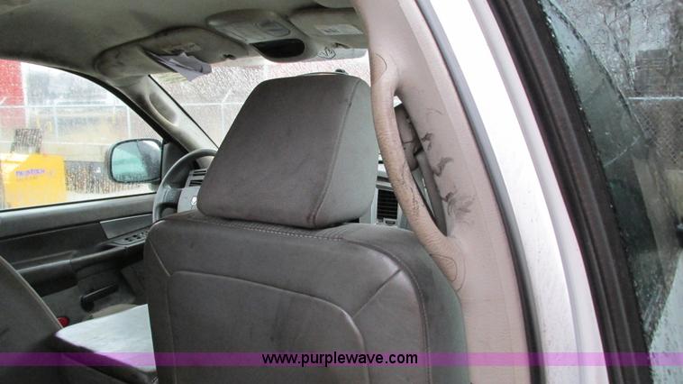 image for item G9144 2008 Dodge Ram 1500 Quad Cab pickup truck