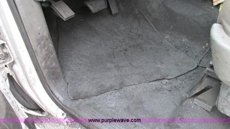 image for item G9144 2008 Dodge Ram 1500 Quad Cab pickup truck