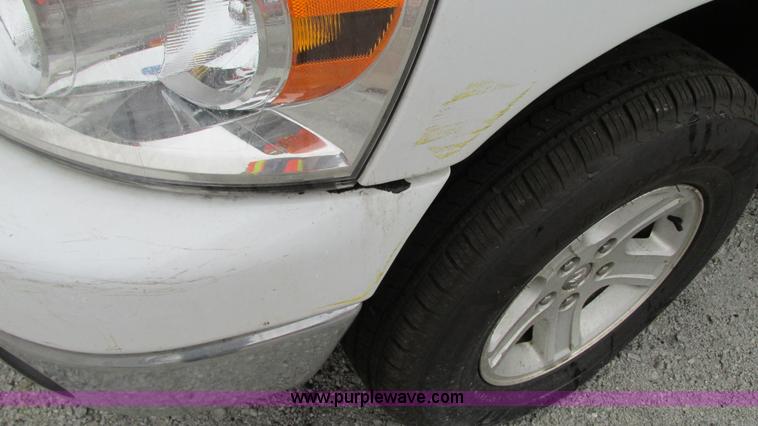 image for item G9144 2008 Dodge Ram 1500 Quad Cab pickup truck