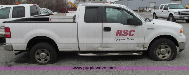image for item G9145 2005 Ford F150 XLT SuperCab pickup truck
