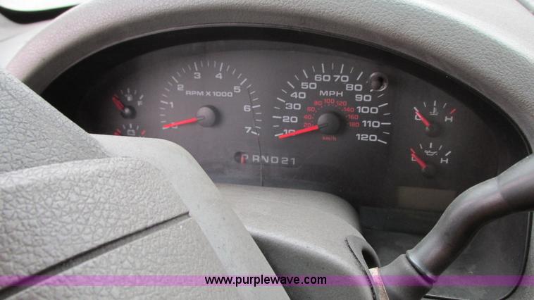 image for item G9145 2005 Ford F150 XLT SuperCab pickup truck