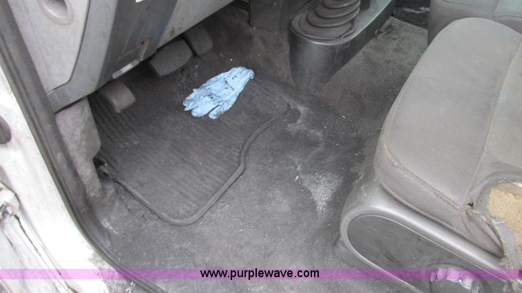 image for item G9145 2005 Ford F150 XLT SuperCab pickup truck