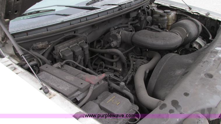 image for item G9145 2005 Ford F150 XLT SuperCab pickup truck