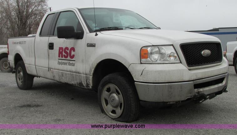 image for item G9146 2006 Ford F150 XLT SuperCab pickup truck