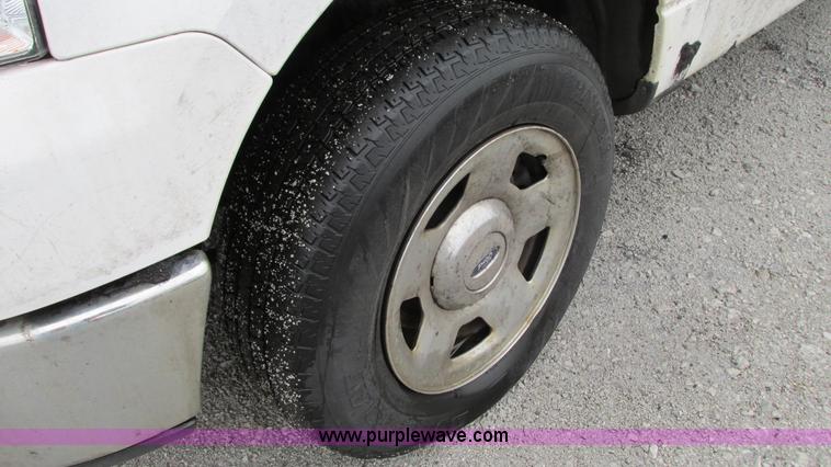 image for item G9146 2006 Ford F150 XLT SuperCab pickup truck