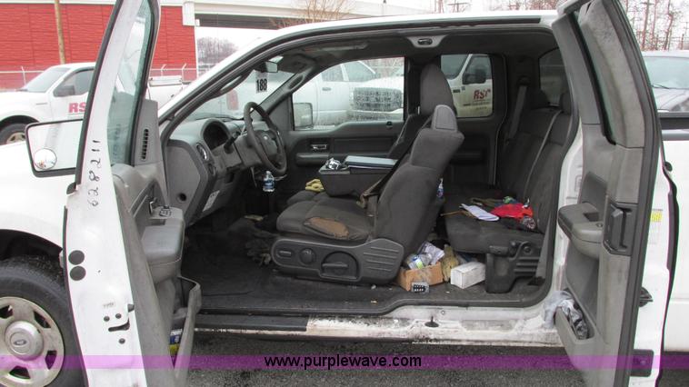 image for item G9146 2006 Ford F150 XLT SuperCab pickup truck